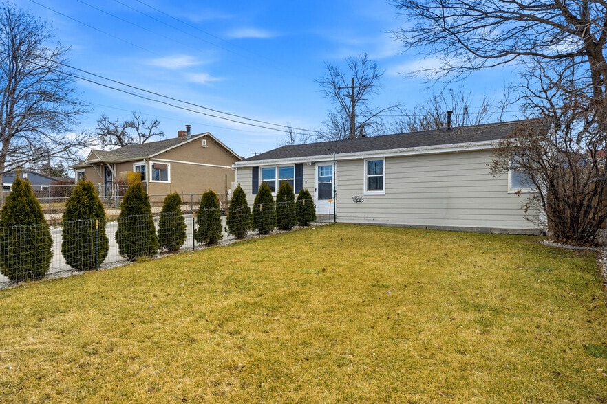More Photos Of 2940 W 54th Ave, Denver Flex For Sale