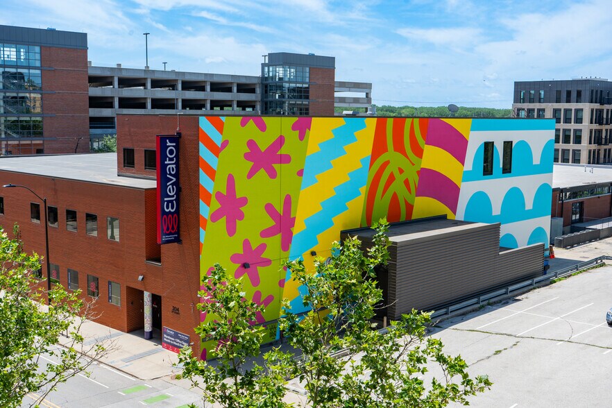Primary Photo Of 204 12th St, Des Moines Coworking Space