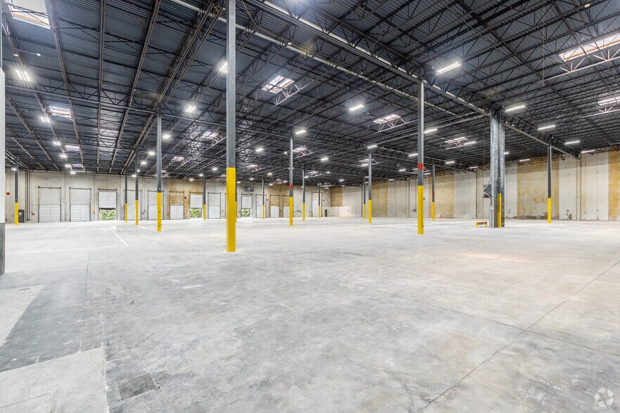 More Photos Of 13200 Mid Atlantic Blvd, Laurel Unknown For Lease