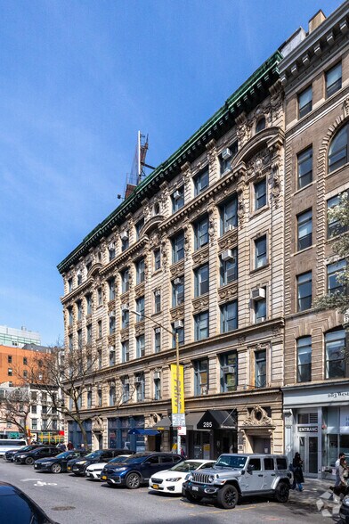 More Photos Of 285 W Broadway, New York Office For Lease