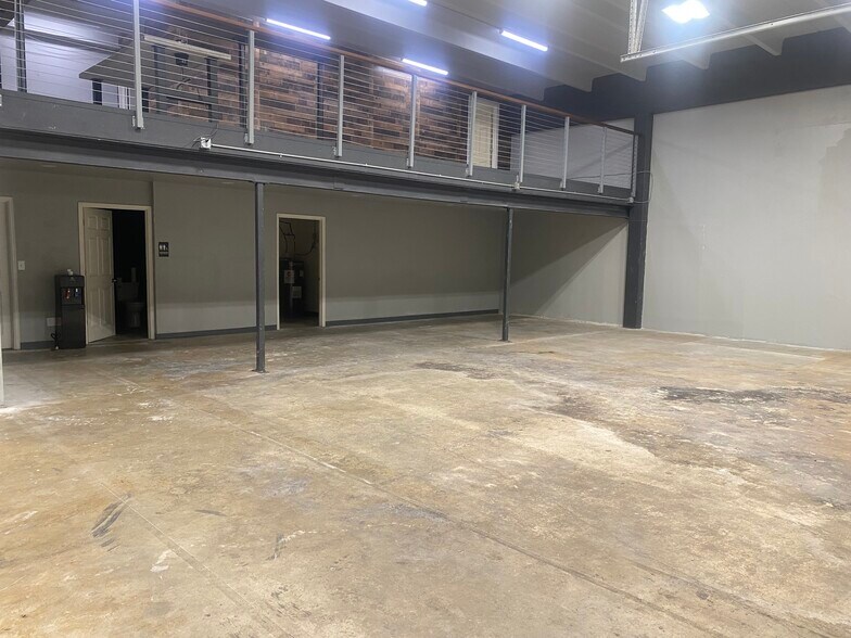 More Photos Of 2111 S College Ave, Fort Collins Office For Lease