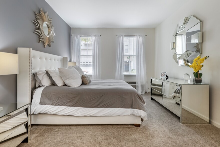 More Photos Of 50 Chelsea Ave, Long Branch Apartments For Lease