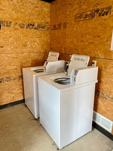 More Photos Of 8460 Farthing Rd, Vernon Manufactured Housing Mobile Home Park For Sale