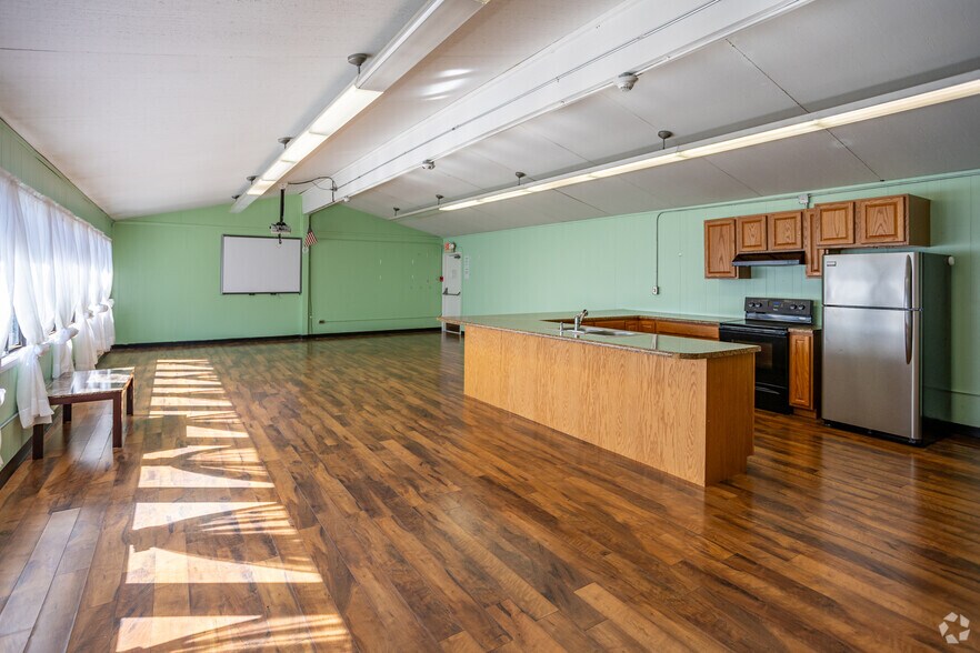 More Photos Of 1717 Bristol Caverns Hwy, Bristol Schools For Sale