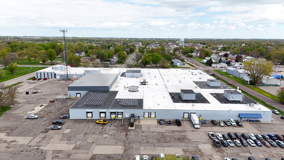 More Photos Of 299 Johnson Ave, Waseca Industrial For Lease