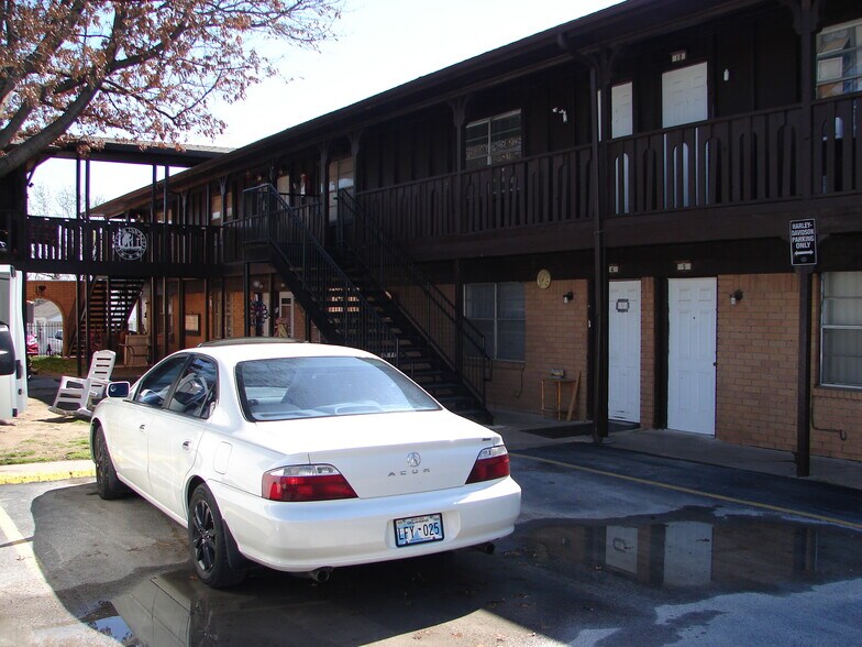 More Photos Of 1140 S 73rd East Ave E, Tulsa Apartments For Sale