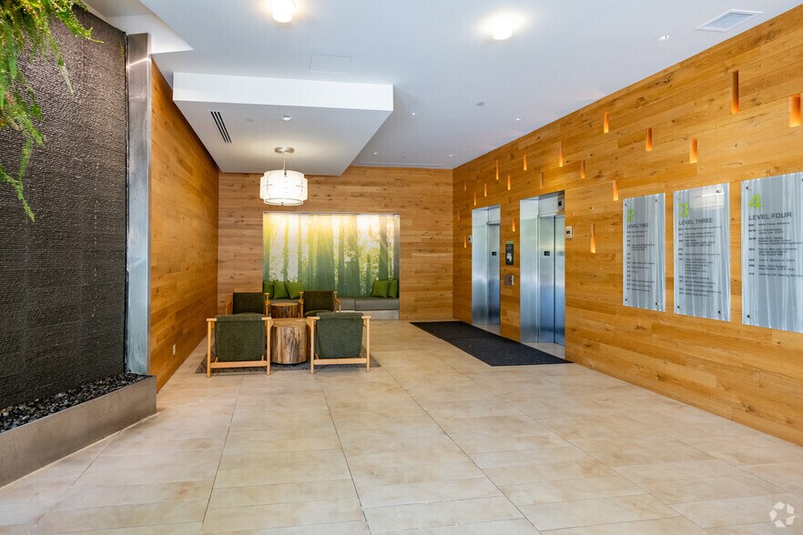 More Photos Of 770 Tamalpais Dr, Corte Madera Office For Lease