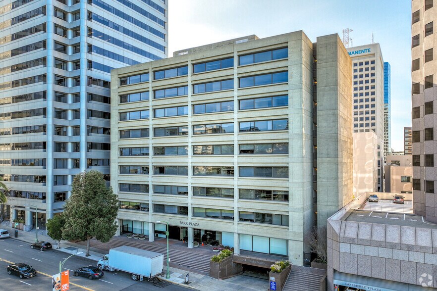 Primary Photo Of 1939 Harrison St, Oakland Office For Lease