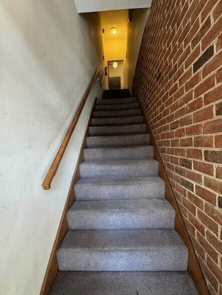 More Photos Of 3029 M St NW, Washington Storefront Retail Office For Lease