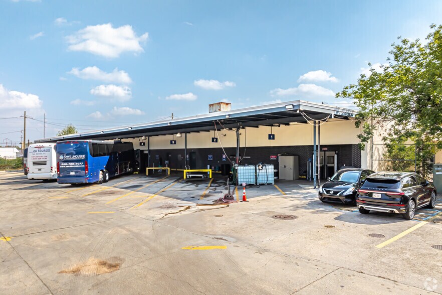 More Photos Of 1253 Florida St, Baton Rouge Truck Terminal For Sale