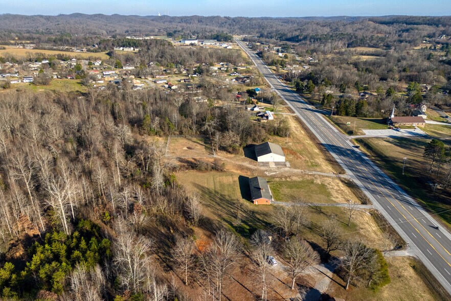 More Photos Of 4760 Roane State Hwy, Rockwood Warehouse For Lease
