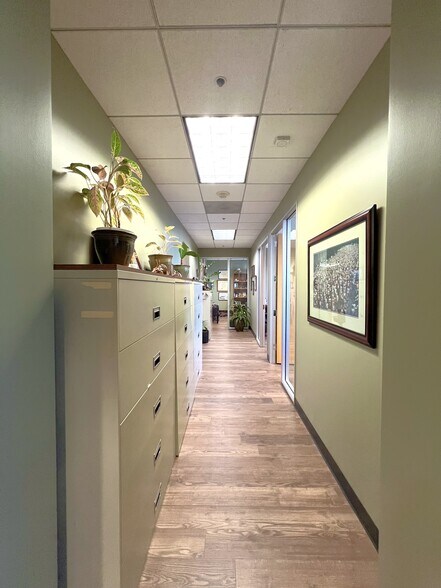 More Photos Of 1230 Rosecrans Ave, Manhattan Beach Office For Lease