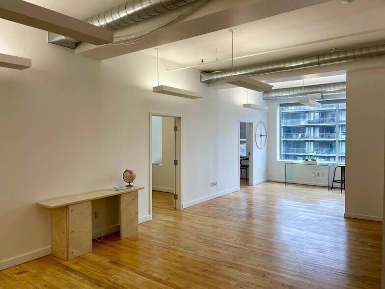 More Photos Of 460 Richmond St W, Toronto Office For Lease