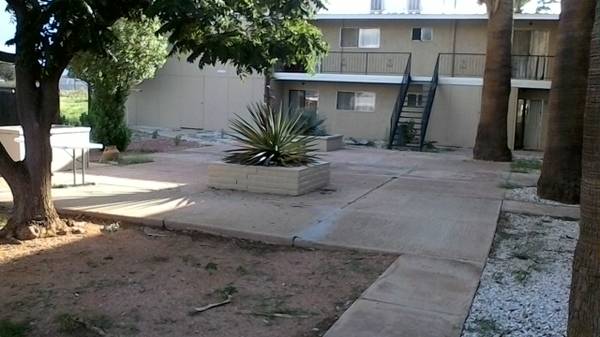 More Photos Of 110 N Ford St, Pearce Apartments For Sale