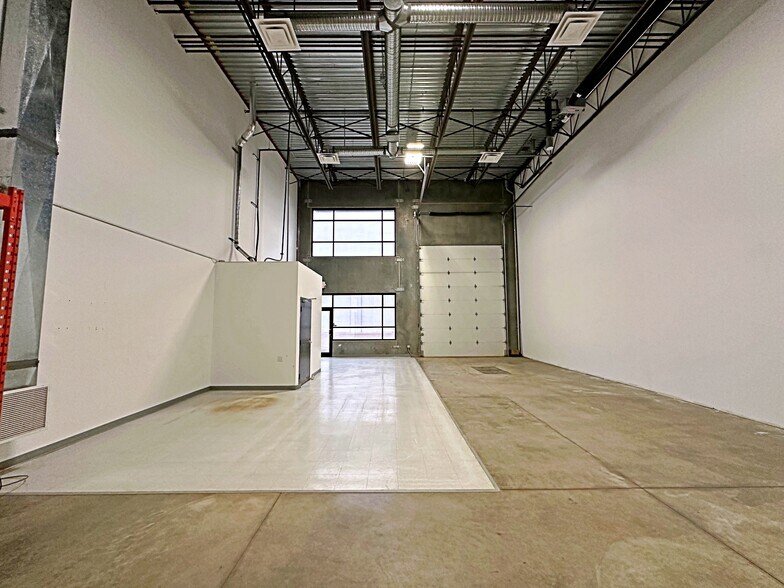 More Photos Of 400 Mackenzie Blvd, Fort McMurray Flex For Sale