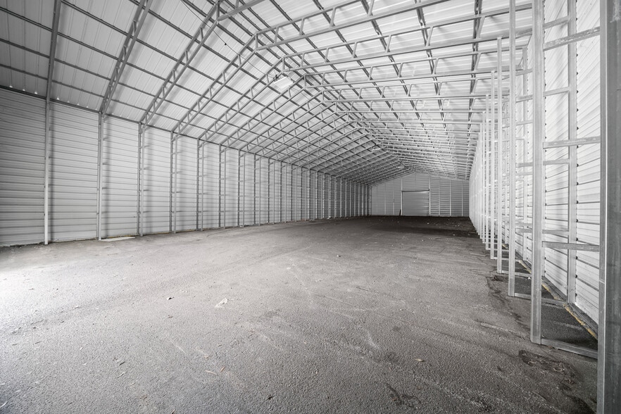 More Photos Of 1056 NE 16th St, Ocala Industrial For Sale