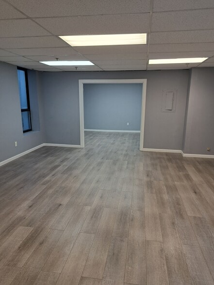 More Photos Of 92-94 Church St, New Brunswick Office For Lease