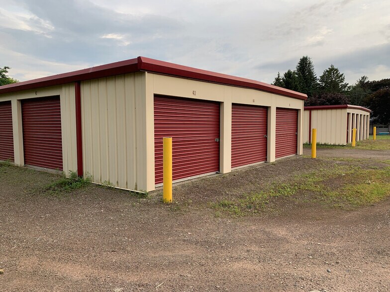 More Photos Of 74 Mitchell, Oswego Self Storage For Sale