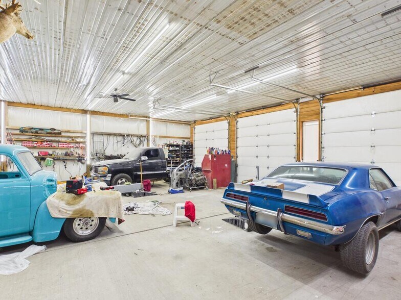More Photos Of 8031 Ky Route 122, Minnie Warehouse For Sale