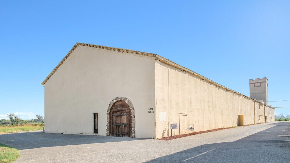 More Photos Of 5806 N Modoc Ave, Kerman Food Processing For Sale