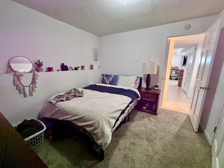 More Photos Of 308 Low St, Bloomington Apartments For Sale