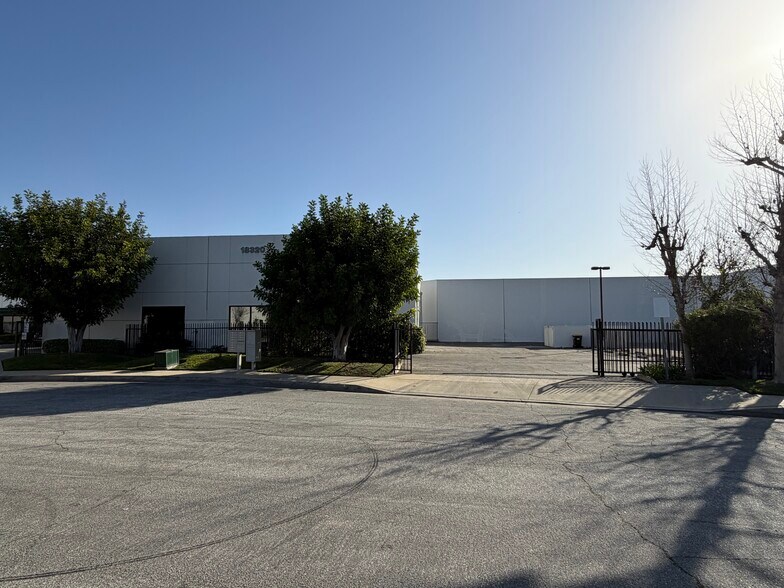 Primary Photo Of 18320 Bedford Cir, City of Industry Warehouse For Lease