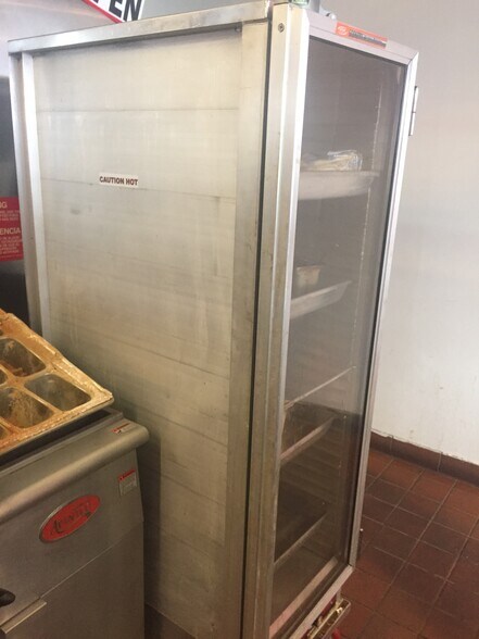 More Photos Of 5050 S 13th Ave, Fargo Freestanding For Lease