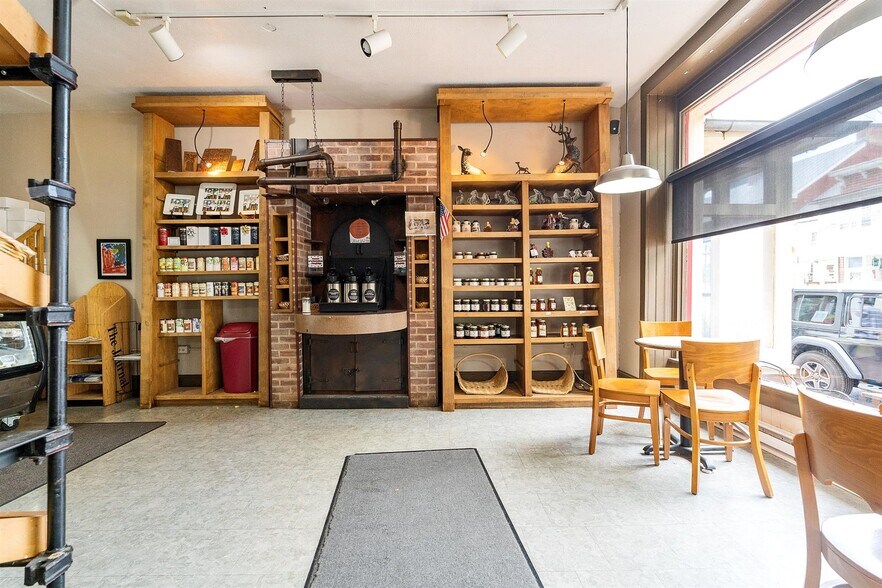 More Photos Of 100 W German St, Shepherdstown Storefront Retail Residential For Sale