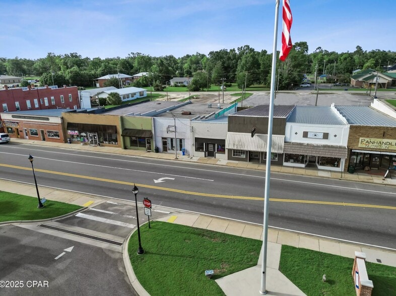 More Photos Of 20735 Central Ave E, Blountstown Office For Sale