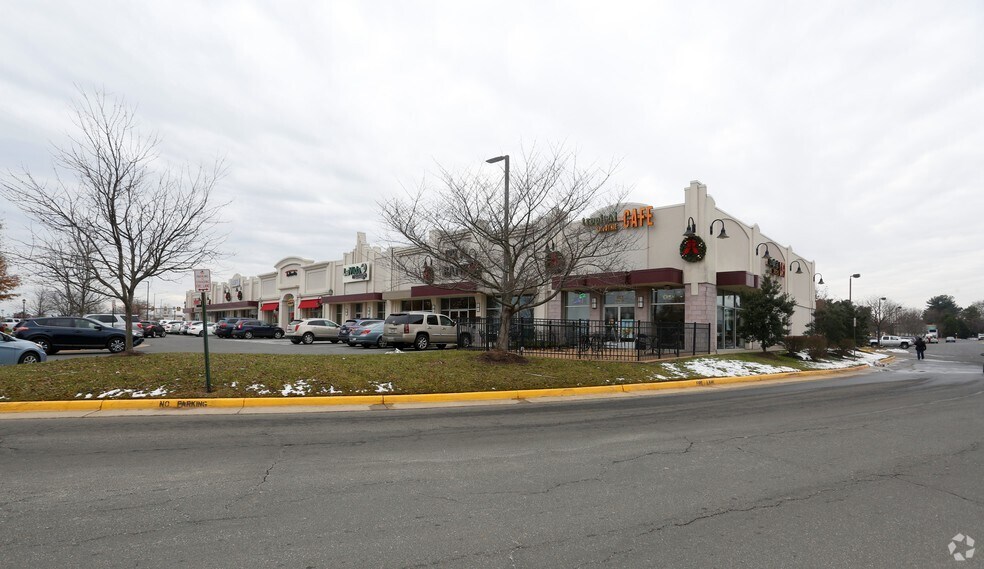 Primary Photo Of 1460 Central Park Blvd, Fredericksburg Storefront For Lease