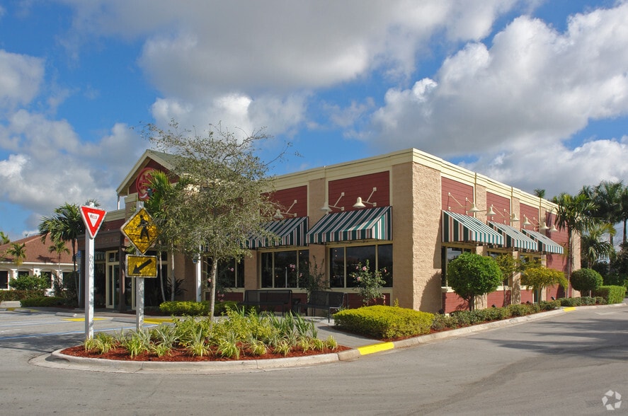 More Photos Of 4501-4587 Weston Rd, Weston Unknown For Lease