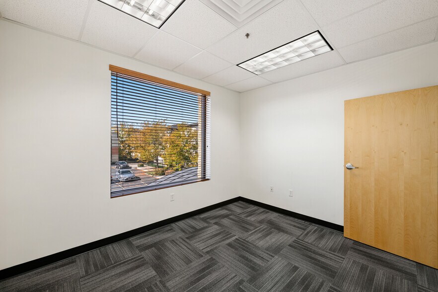 More Photos Of 1770 W Sequoia Vista Cir, Salt Lake City Light Manufacturing For Lease