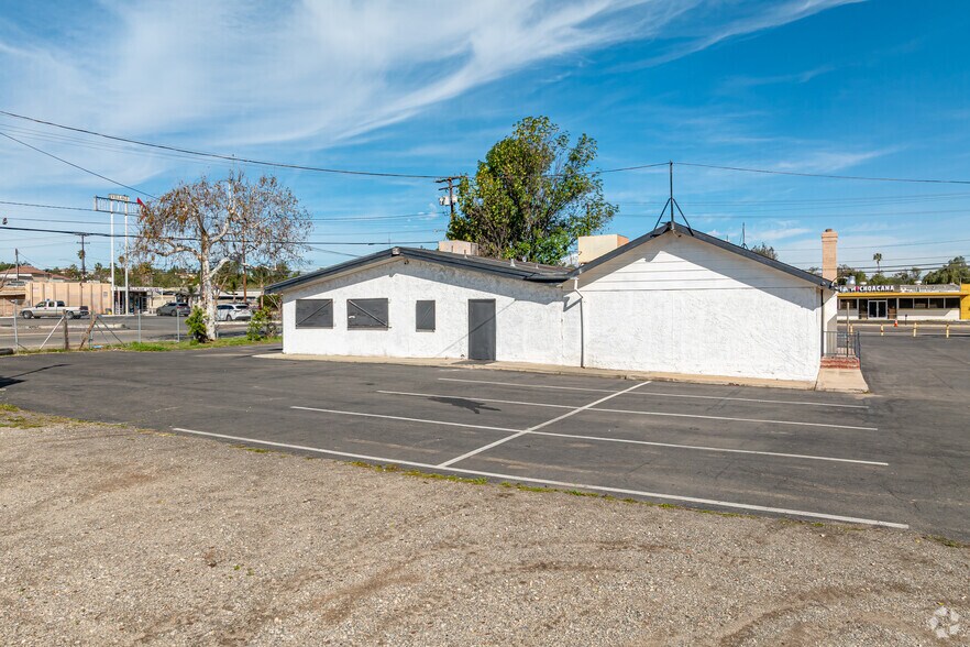 More Photos Of 10390 Arlington Ave, Riverside Land For Lease