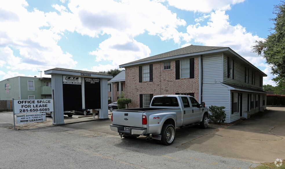 More Photos Of 2006 Thompson Rd, Richmond Office For Lease