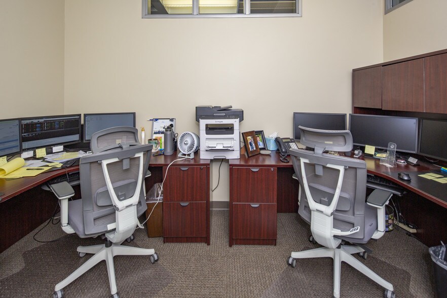 More Photos Of 1223 Pleasant Grove Blvd, Roseville Office For Sale