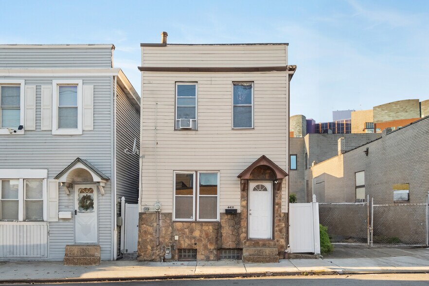 More Photos Of 4427-4431 Howley st, Pittsburgh Multifamily For Sale