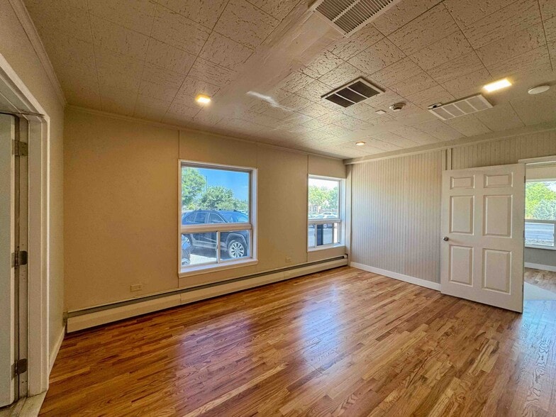More Photos Of 1399 Kipling St, Lakewood Office Residential For Sale