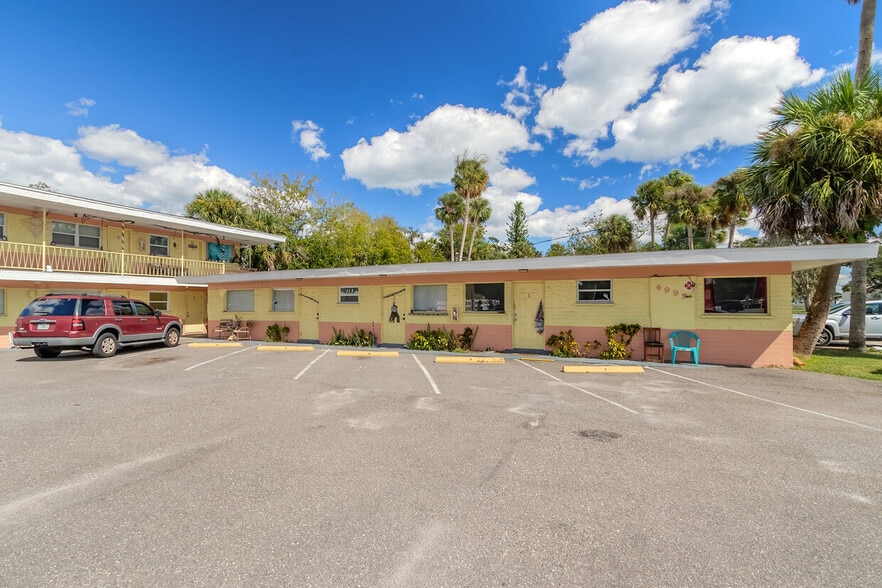 More Photos Of 4989 S Ridgewood Ave, Port Orange Restaurant For Sale