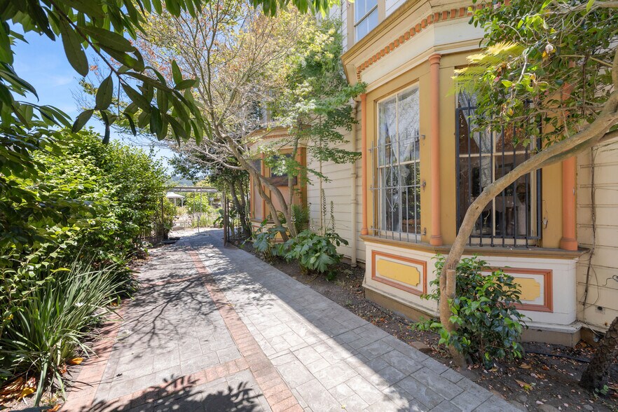 More Photos Of 8041 Soquel Dr, Aptos Hospitality For Sale