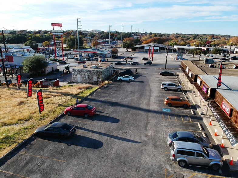 More Photos Of 5402-5418 Glen Ridge Dr, San Antonio Storefront For Sale