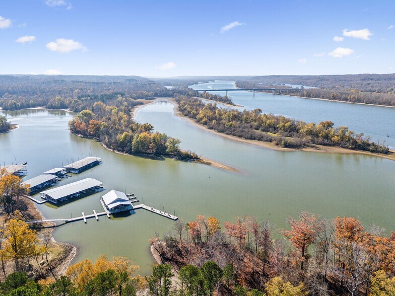 More Photos Of 0 Tennessee River Blue Creek Rd. Rd, Waverly Land For Sale