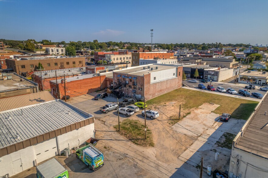 More Photos Of 116-118 N Main St, Sand Springs Storefront Retail Residential For Sale
