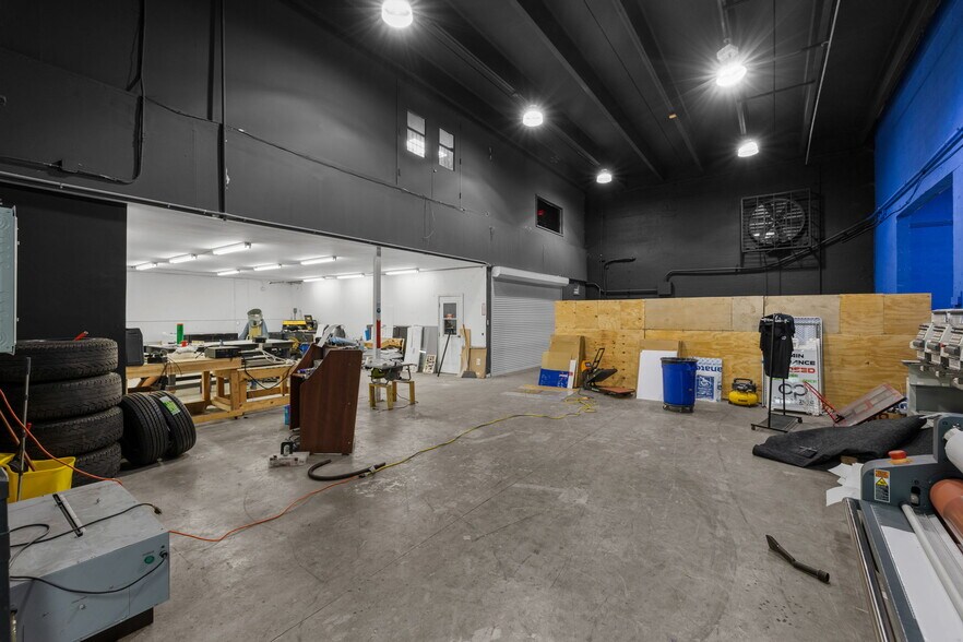 More Photos Of 1905 NW 93rd Ave, Miami Warehouse For Sale