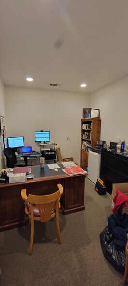 More Photos Of 452 Browns Cove Rd, Ridgeland Flex For Sale