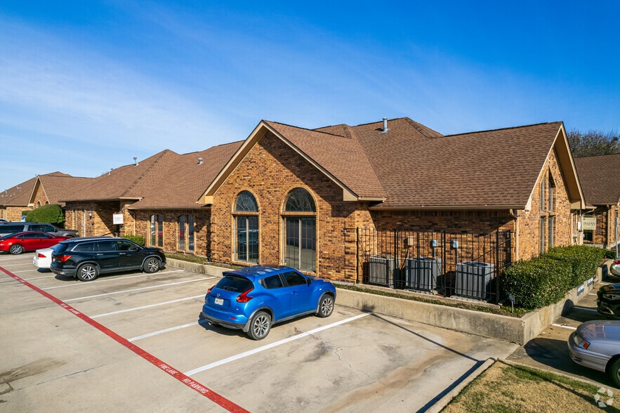 More Photos Of 2305 Coit Rd, Plano Unknown For Lease