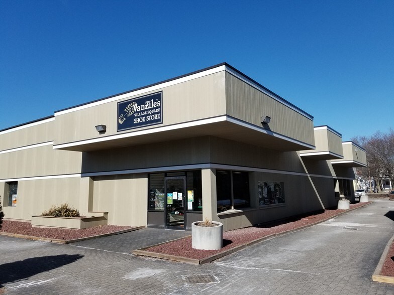 More Photos Of 140 Village Sq, Painted Post Storefront Retail Office For Sale