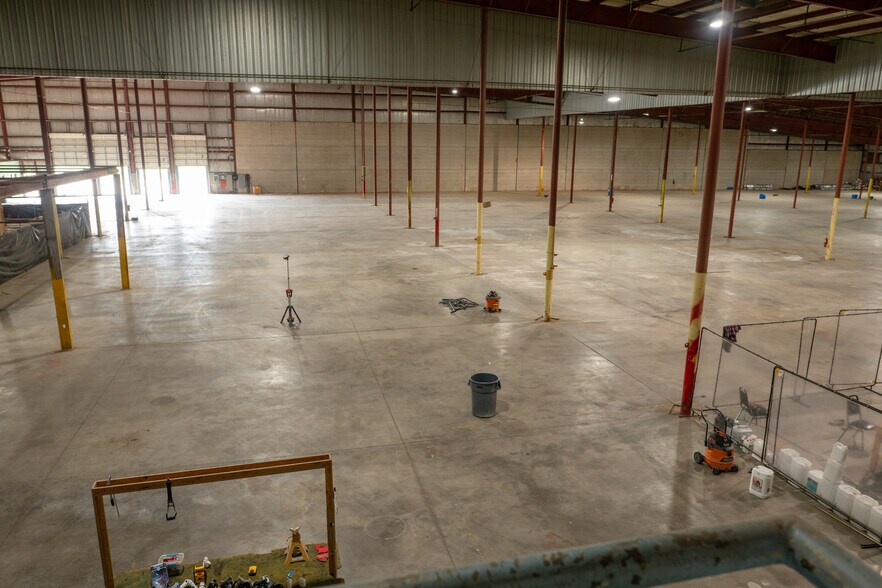 More Photos Of 1901 Boundary Ave, Pawhuska Warehouse For Sale