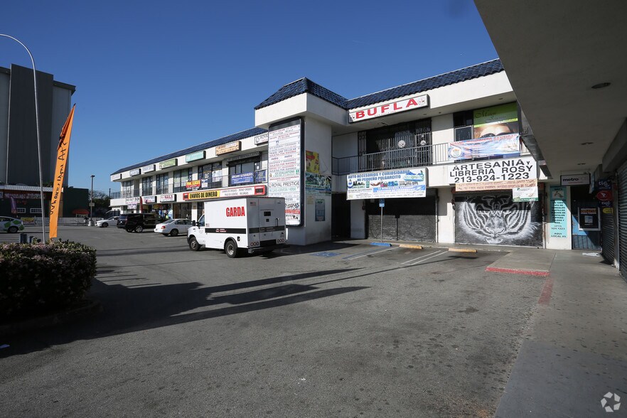 More Photos Of 1133 S Vermont Ave, Los Angeles Freestanding For Lease