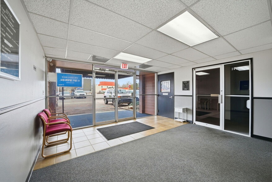 More Photos Of 225 S Academy Blvd, Colorado Springs Office For Sale