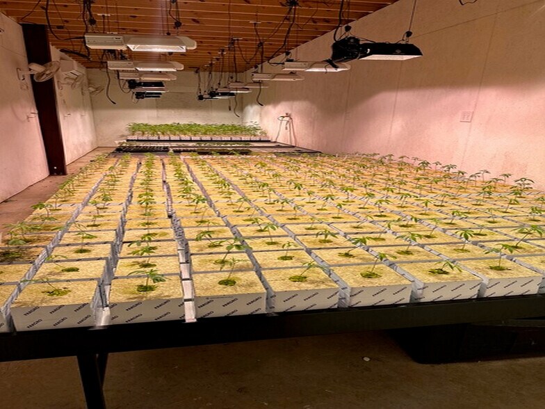 More Photos Of 80 Allegiance ln, Waynesville Warehouse For Lease